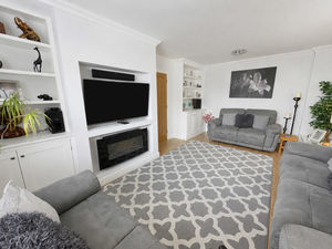 Clacton Road- click for photo gallery